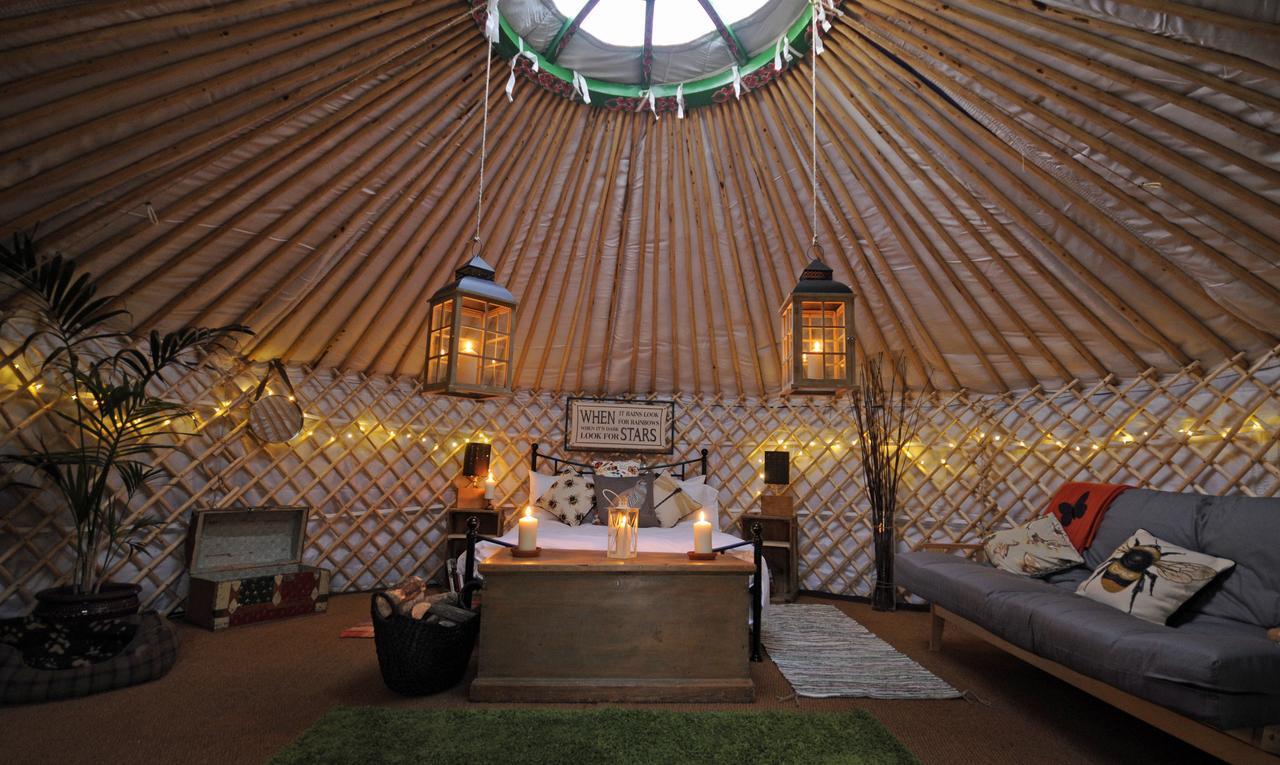 فندق Glamping On The Hill Mells المظهر الخارجي الصورة