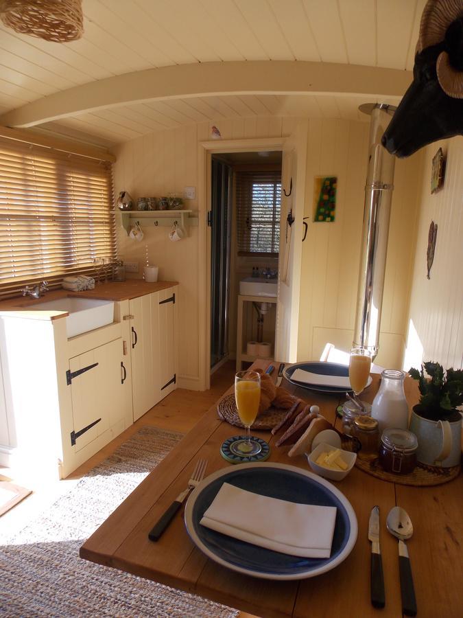فندق Glamping On The Hill Mells المظهر الخارجي الصورة